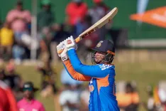 वैभव सूर्यवंशी की 19 गेंदों में ऐतिहासिक फिफ्टी, भारत ने पहले टी20 में जिम्बाब्वे को 7 विकेट से रौंदा
