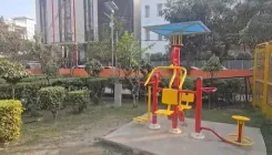 Will Varanasi Residents Enjoy 24 New 'Smart Parks' with Yoga, Walking & Gym Facilities?