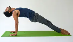 पूर्वोत्तानासन: पेट की चर्बी कम करने और कंधों को मजबूत बनाने का अद्भुत उपाय