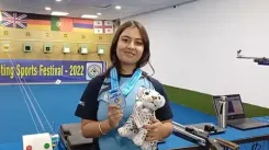 पिता की शूटिंग रेंज पर प्रैक्टिस, एशियन चैंपियनशिप में इतिहास रच चुकीं कृषिका जोशी