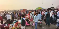 सर्व पितृ अमावस्या 2026: चित्रकूट, प्रयागराज, अयोध्या और कोलकाता के घाटों पर उमड़े लाखों श्रद्धालु