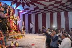 Piyush Goyal joins Navratri garba in Kandivali, seeks Maa Bhavani's blessings