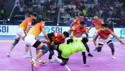 Did Puneri Paltan Secure a Thrilling Victory Over Dabang Delhi in PKL 12?
