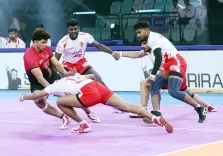Did the Bengaluru Bulls Dominate the Gujarat Giants 54–26 to Secure Their Top-Four Spot?