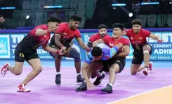 Did Vinay Lead Haryana Steelers to Victory Over Telugu Titans by 11 Points?
