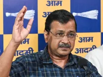 Gujarat HC upholds ₹25,000 cost on Kejriwal in PM Modi degree case