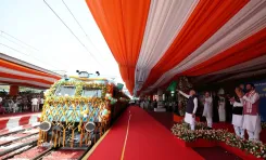 PM Modi Flags Off Hydrogen Train From Haryana's Jind