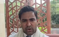 वाराणसी में 'क्योटो' वाला वादा और घुटनों तक पानी: कांग्रेस नेता वरुण चौधरी का BJP पर हमला