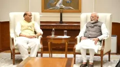 मोदी के 25 साल की जनसेवा पर राजनाथ सिंह की बधाई: 'सुशासन मजबूत, भारत आत्मनिर्भरता की राह पर'