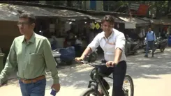 PM मोदी की ईंधन बचाओ अपील का असर: GST डिप्टी कमिश्नर ने छोड़ी लग्ज़री कार, अब साइकिल से जाते हैं दफ्तर