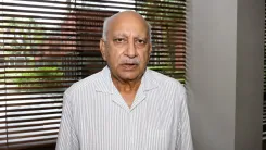SCO समिट में मोदी-पेजेश्कियन मुलाकात: 'शांति है भारत की विदेश नीति का मूल' — पूर्व MOS एमजे अकबर
