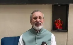 मोदी को गाली देने से उनके वोट बढ़ते हैं: जावड़ेकर का राहुल गांधी पर तीखा हमला