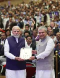 क्या पीएम मोदी ने खुद को पूरे राष्ट्र के लिए समर्पित कर दिया है? : अश्विनी वैष्णव