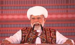 PM Modi at Khatla Sabha in Banaskantha recalls 2001 rally, eyes Guinness record