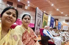 Why Did PM Modi Choose to Sit in the Last Row Among BJP MPs During Party Workshop?
