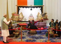 PM Modi Watches Wayang Kulit Ramayana in Indonesia