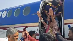 पीएम श्री एयर एम्बुलेंस सेवा: बुजुर्ग महिला को खंडवा से एयरलिफ्ट कर इंदौर के अस्पताल में भर्ती कराया