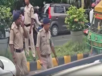 Why Did Police Cane-Charge Protesting Contractual Workers in Patna?