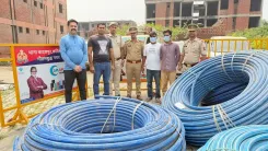 ग्रेटर नोएडा: गोदाम चोरी का खुलासा, दो गिरफ्तार; ₹5 लाख के ऑप्टिकल फाइबर पाइप बरामद