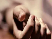 Did police register a murder case in the death of a Jadavpur University student?
