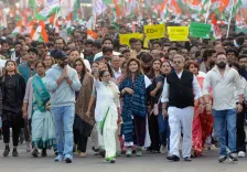 Is the Political Rift Over ED Raids on I-PAC Highlighting Broader Federal Issues?