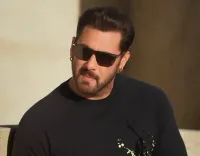 Salman Khan shares cryptic reel on happiness after Ganesh Chaturthi darshan