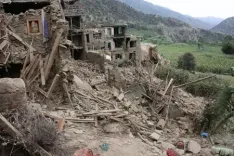 Powerful earthquake hits Afghanistan killing 7, over 100 injured 