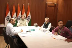 Pradhan Welcomes IIT Bombay-SUNY Old Westbury Tie-Up