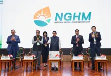 What is the Rs 100 crore scheme for biomass-based hydrogen pilot projects announced by Pralhad Joshi?