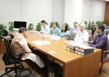 Pralhad Joshi Reviews Onion Buffer Stock, Disposal Strategy