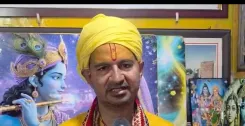 प्रेमानंद महाराज की सुरक्षा को लेकर CM योगी को पत्र, माफिया गुट से जान का खतरा: दिनेश शर्मा