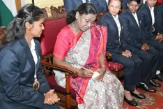 President Droupadi Murmu hosts Blind Women’s T20 World Cup winners