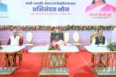 President Murmu graces Bastar Dussehra feast in Jagdalpur