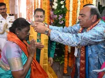 Did President Murmu Pray at Gujarat's Dwarkadhish Temple?