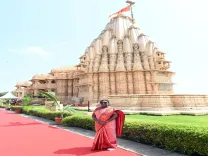 Did President Murmu Pray at Somnath Temple and Visit Gir National Park?