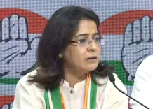 प्रियंका कक्कड़ ने 'आप' छोड़ी, कांग्रेस में शामिल — बोलीं: चॉपर की राजनीति का बचाव नहीं कर सकती