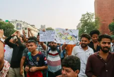 दिल्ली विरोध-प्रदर्शनों से बेंगलुरु तक कारोबार ठप, त्योहारी सीजन में ऑर्डर अधूरे