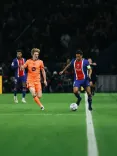 PSG beat Barcelona 4-2 to stay top of Champions League