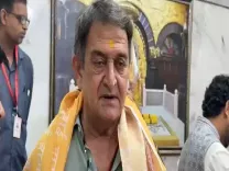 क्या महेश मांजरेकर ने 'पुन्हा शिवाजीराजे भोसले' की रिलीज से पहले शिरडी मंदिर में आशीर्वाद लिया?