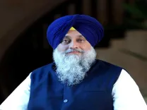 How is Akali Dal Supporting Farmers Affected by Floods?
