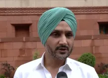 हरभजन सिंह का बड़ा बयान: पंजाब खेल में पिछड़ा, संसाधन और पलायन बड़ी वजह