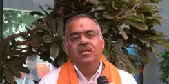 तरुण चुघ का हमला: पंजाब की बदहाली के लिए 'आप' दोषी, कांग्रेस 'एक्सपायर्ड इंजेक्शन' जैसी
