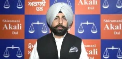पंजाब में मंत्रियों के सरकारी आवास पर आप नेताओं का कब्जा, SAD प्रवक्ता क्लेर ने राज्यपाल से जांच की मांग की