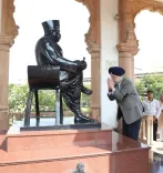 Puri greets RSS on its 101st Foundation Day