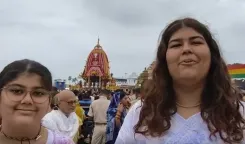 पुरी रथ यात्रा 2025: दूसरे दिन हजारों श्रद्धालुओं ने किए भगवान जगन्नाथ के दर्शन, भक्तों ने कहा — 'शब्दों से परे है यह अनुभव'