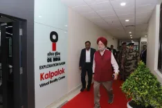 Puri visits Oil India's AI-VR centre Kalpalok in Duliajan