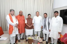 BJP राष्ट्रीय अध्यक्ष नितिन नवीन का लखनऊ दौरा: पूर्व प्रदेश अध्यक्षों से मंत्रणा, 2027 चुनाव की रणनीति पर मंथन