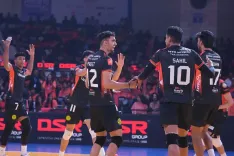 Did the Hyderabad Black Hawks End Bengaluru Torpedoes' Winning Streak in PVL 2025?