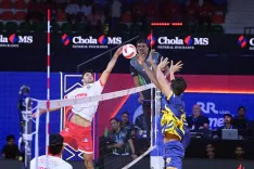 How Did Kolkata Thunderbolts Secure a Convincing Victory Over Kochi Blue Spikers?