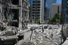 कतर में फंसे भारतीयों के लिए दूतावास की एडवाइजरी, जरूरी होने पर ही बाहर निकलें